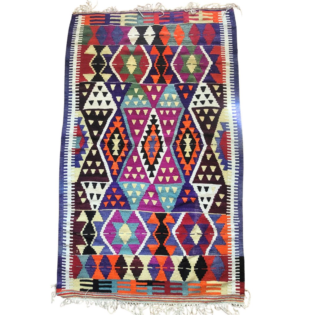 Could you please clarify or provide more context for 'Kas sterkelim'? - Kelim - 245 cm - 150 cm - Barak #1.0