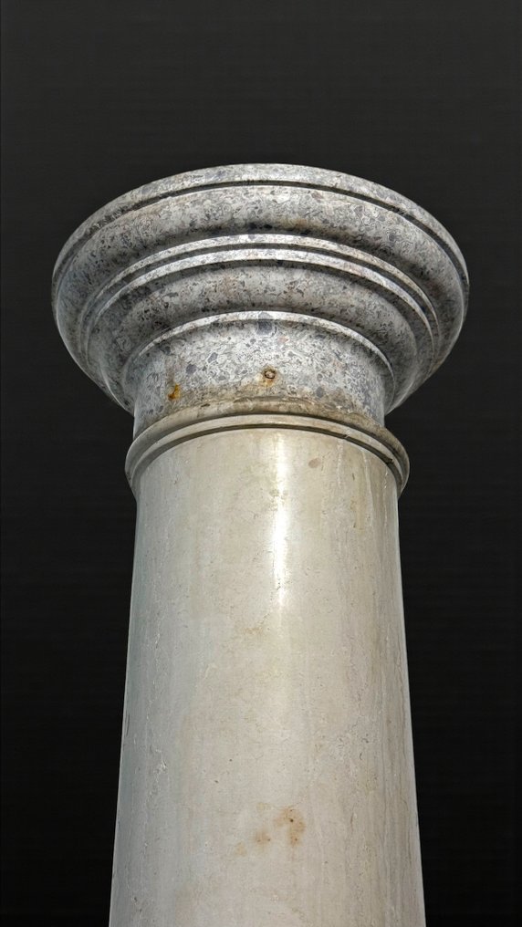 Εμπνευσμένο από αντίκες Κιανόκρανο - 1800-1850 - Capitello  #2.1