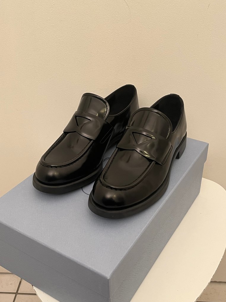 Prada - Loafer - Größe: EU 38 - Neu im Karton #1.0