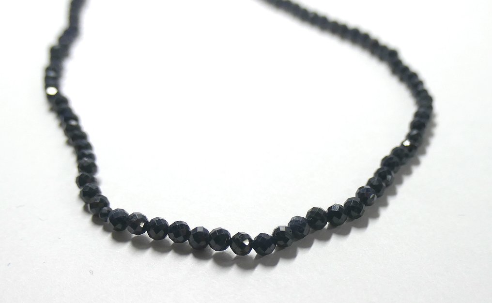 Smukke SAPHIRER 100% NATURLIGE på ledning til at sætte i smykke(r) Smykker- 5.7 g #3.2