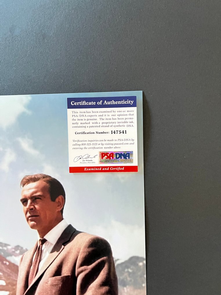 James Bond 007: Goldfinger - Signed in Person - with PSA/DNA Certificate - Autograph, photo #2.1