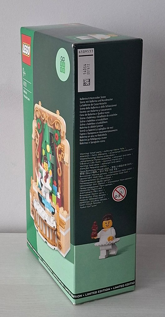 Lego Set - 40701 - Seasonal - Ballerina & Nutcracker Scene #4.3