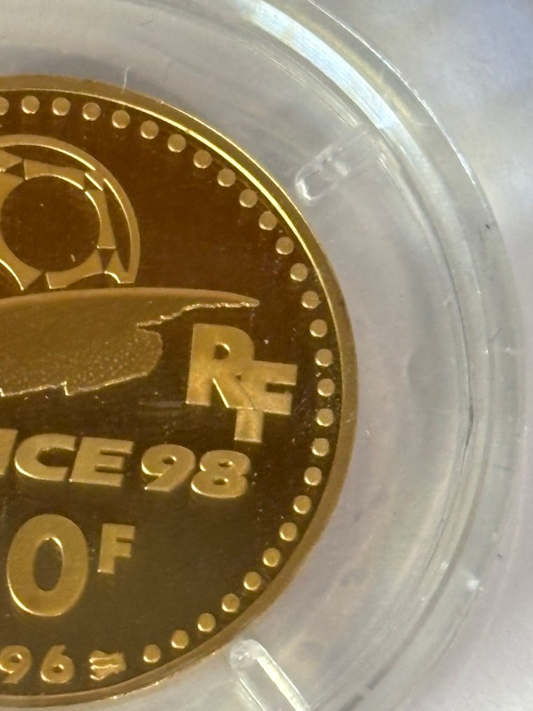 Γαλλία. 50 Francs 1996 Or Idéal du Football, Proof #4.3