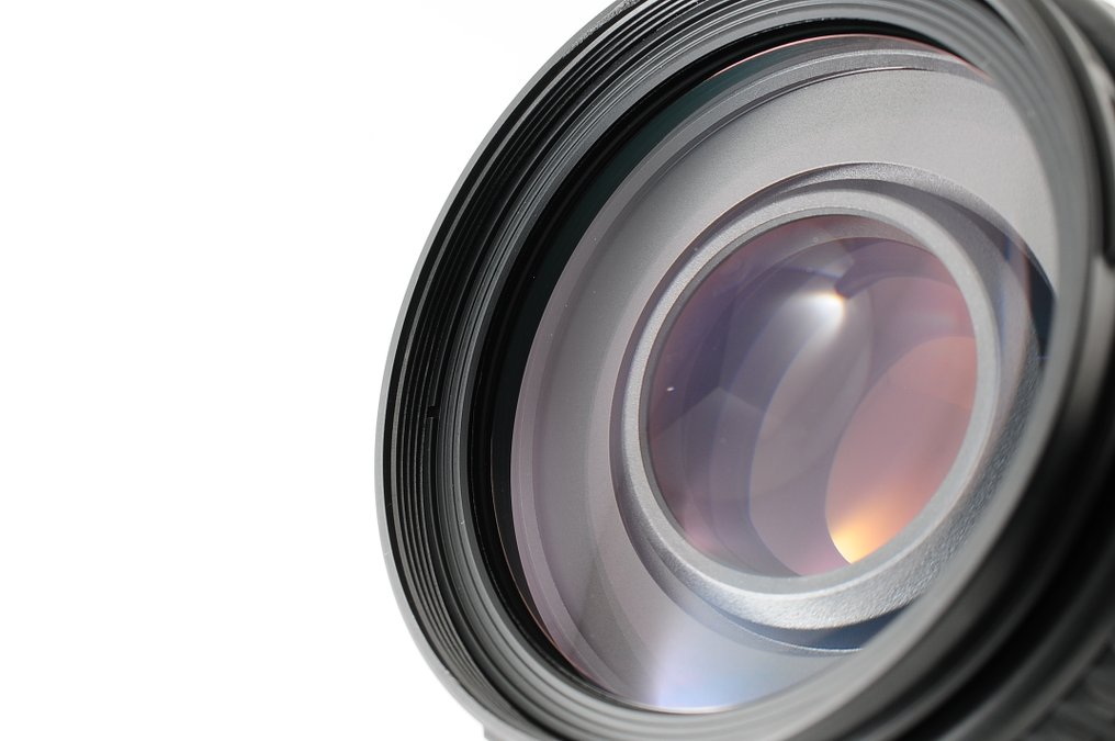 Nikon AF Nikkor 4-5.6/70-300mm D ED [#850] Camera lens #2.1