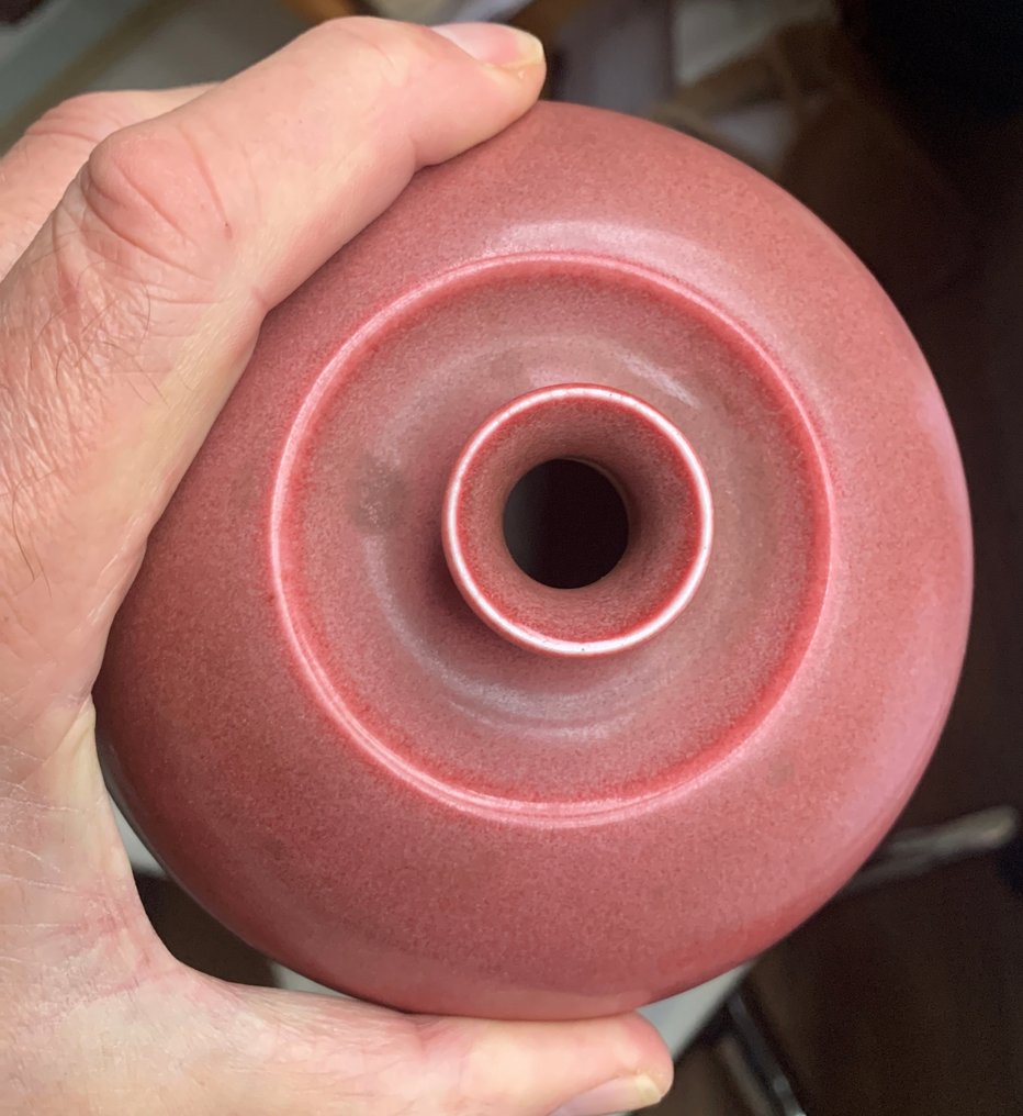 Vase - Porcelain - China - Oxblood glaze  (No Reserve Price) #1.0