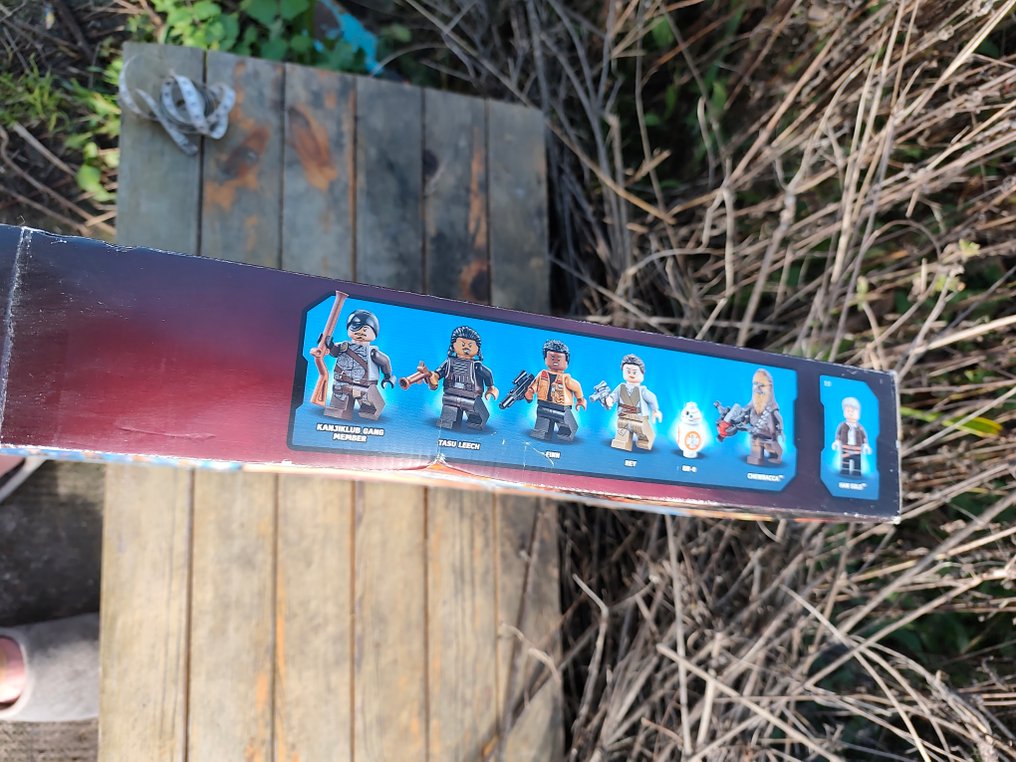 Lego Set - 75105 - Star Wars - Millenium Falcon #2.1