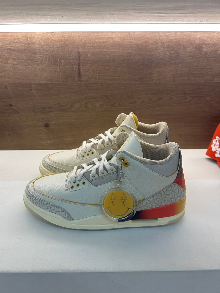 Air Jordan - Air Jordan 3 J. Balvin "Medellin Sunset" - 運動鞋 - 尺寸: EU 45 #1.0