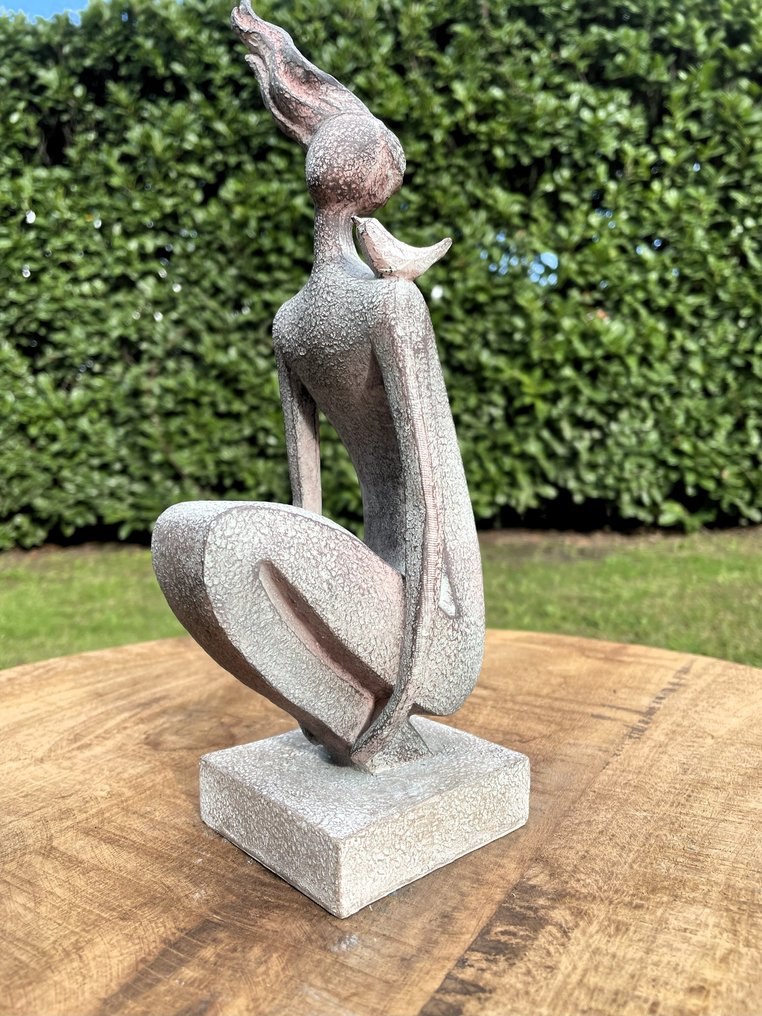 雕塑, Girl with the bird - 28 cm - 复合材料 #1.0