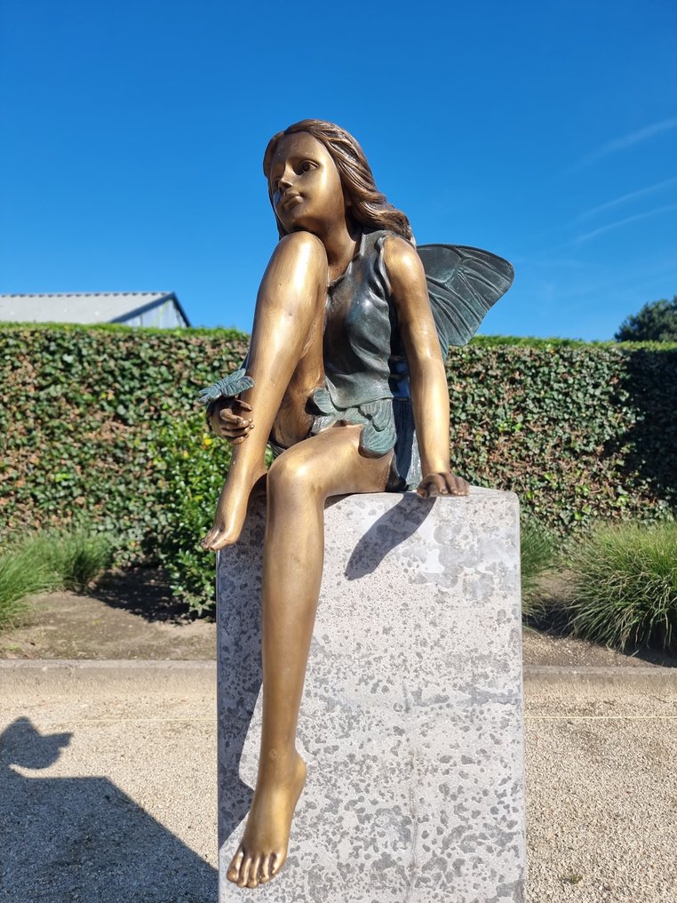 Γλυπτό, Garden fairy with butterfly - 62 cm - Μπρούντζος #1.0