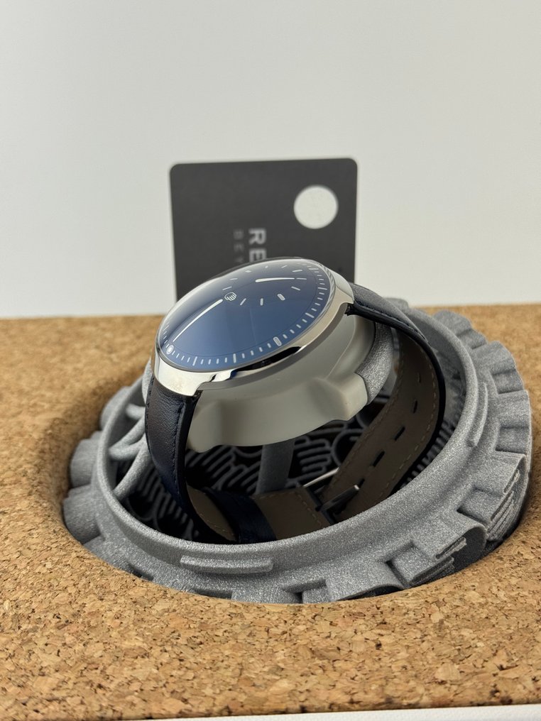 Ressence - Type 8 - Herre - 2020+ #4.3