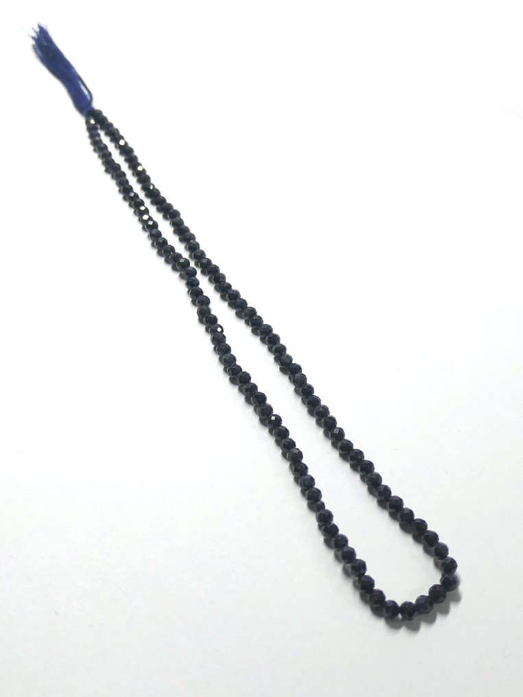 Smukke SAPHIRER 100% NATURLIGE på ledning til at sætte i smykke(r) Smykker- 5.7 g #4.3