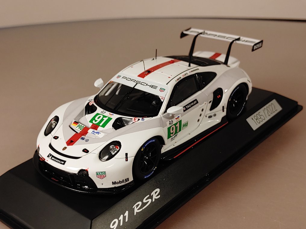 Spark 1:43 - 模型赛车 - Porsche 911 RSR Winner LMGTE Pro Class - 24h Le Mans 2022 - 保时捷特别版 - 限量1894/2022件 #2.1