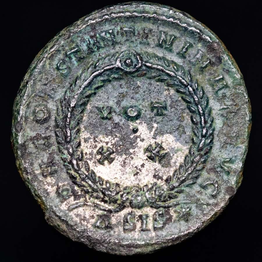 Roman Empire. Constantine I (AD 306-337). Follis Minted in Siscia, 307-337 A.D.. D N CONSTANTINI MAX AVG, VOT XX  (No Reserve Price) #1.0