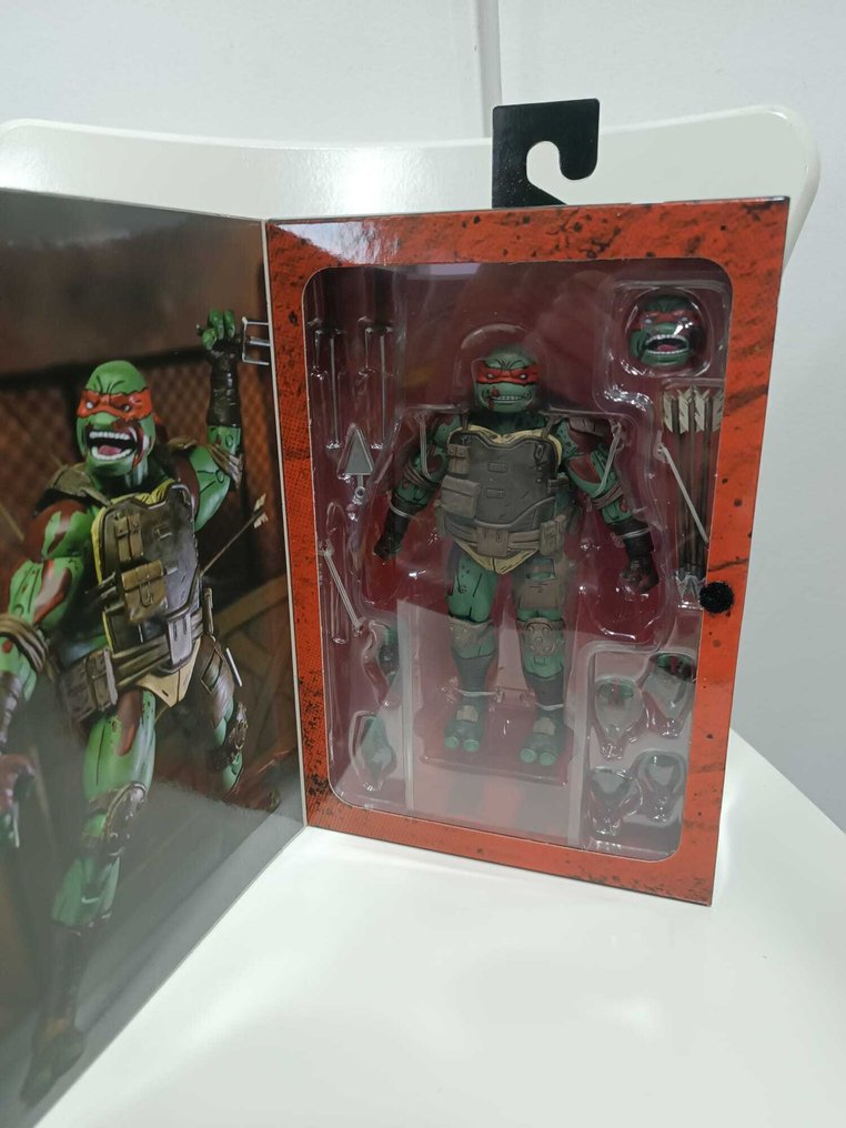 Tartarughe Ninja - Ultimate Edition First to Fall Raphael (mint condition, never opened) #1.0