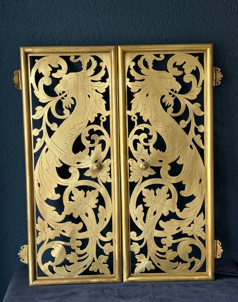 Fireplace accessory (2) - Bronze #1.0