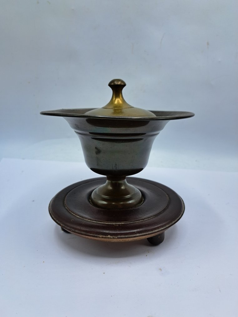 便携式炉子 - 黄铜, 木 - 烟管配有烟管 #1.0