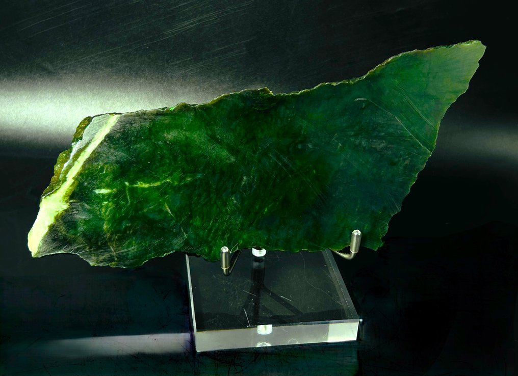 天然软玉翡翠片 正品深绿色收藏者之石 - 高度: 235 mm - 闊度: 80 mm- 914 g - (1) #1.0