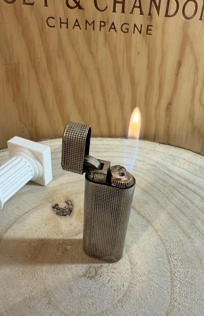 Cartier - Senza prezzo di riserva - Accendino - Placcato argento #1.0