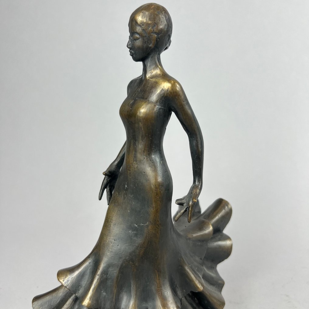 J. Zak (XX-XXI) - Flamenco Lady - bronze #4.3