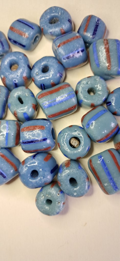 Contas de comércio africano Opaline Celeste - Vidro - Itália - final do século XIX #3.2