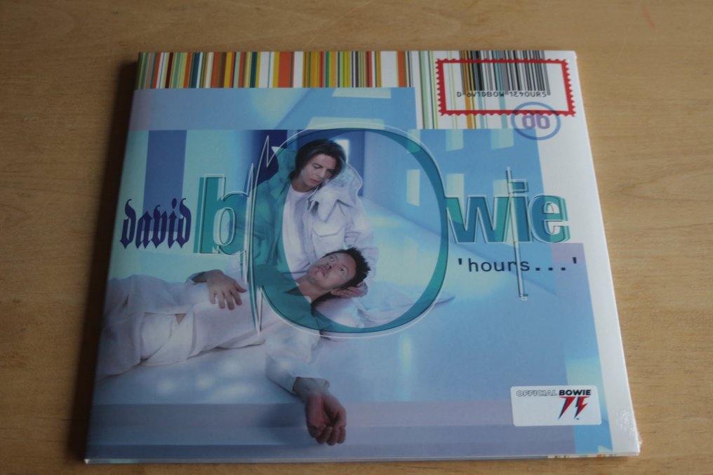 David Bowie - Hours... + 1. Outside 2LP - Flere titler - LP-albummer (flere elementer) - 2022 #1.0