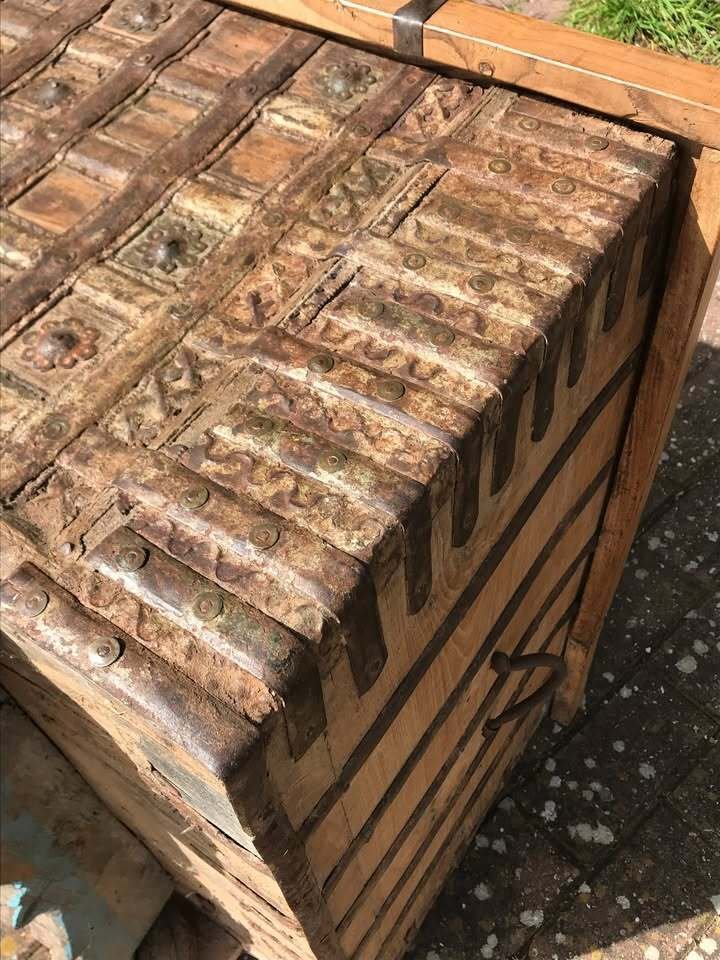 Opbevaringskiste - Træ, Jern - Majestætisk indisk skab #3.2