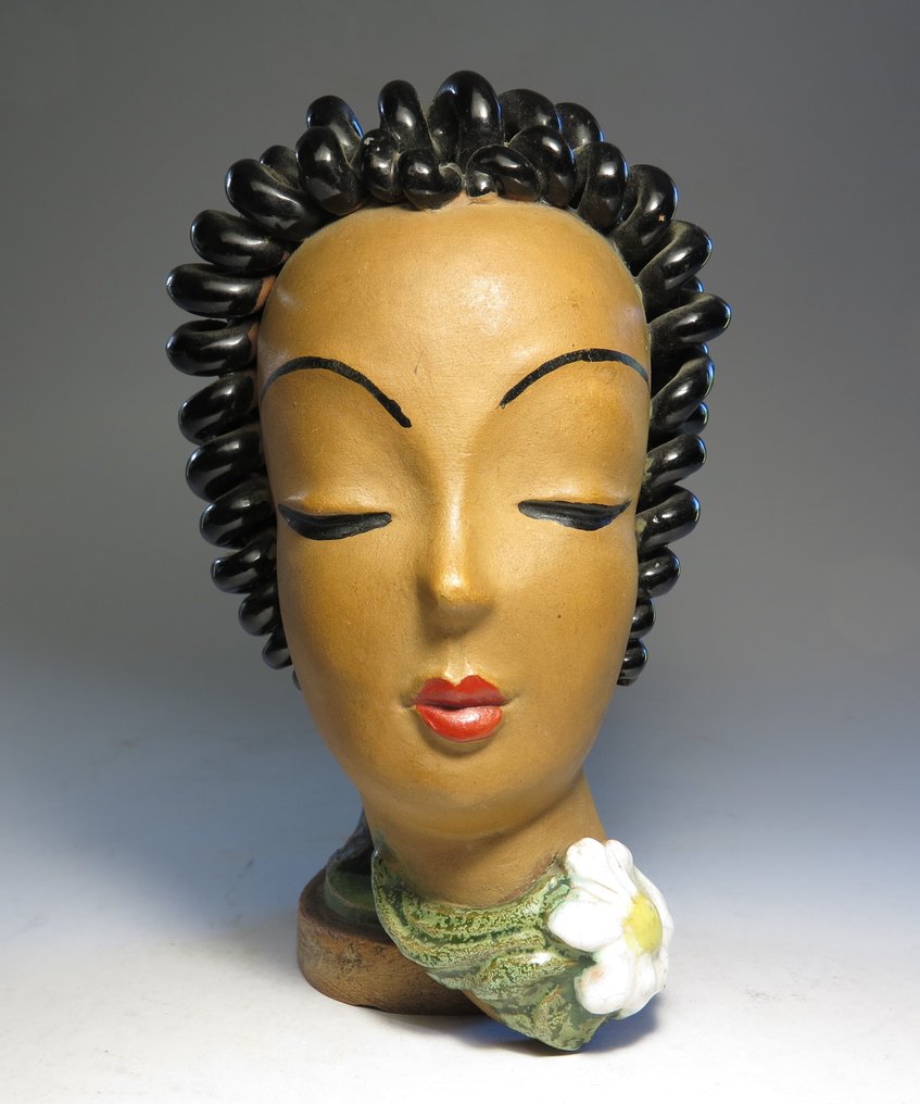Kolozsvári Kory Ceramic - Γλυπτό, Art Deco Lady Wall Mask - 17.5 cm - Κεραμικό, Terracotta - 1935 #3.2