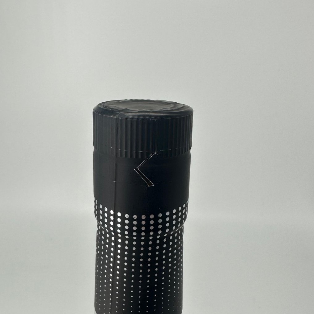 Bowmore 22 years old Aston Martin Masters' Selection - Edition 3  - 70cl #1.0