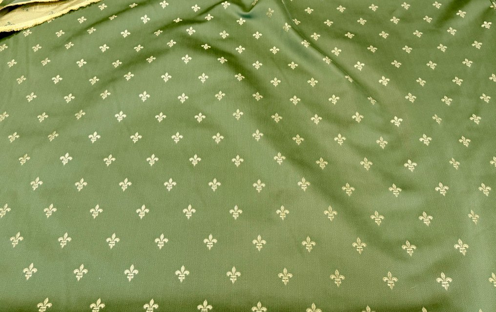 Jacquard klassisk med stiliserte liljer for prestisjefylte interiører - Polstringsstoff - 2.5 m - 2.8 m #3.2