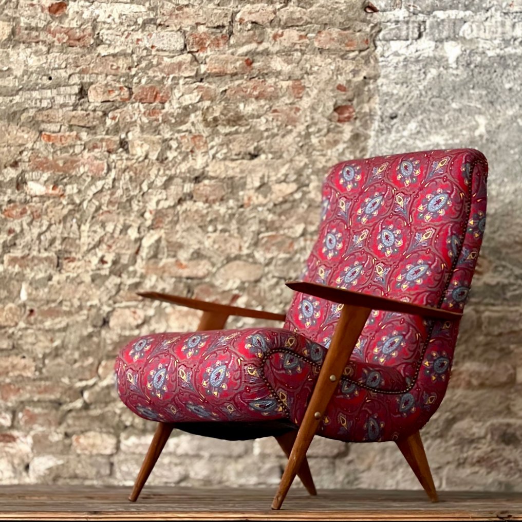 Πολυθρόνα - Ξύλο, Textile #1.0