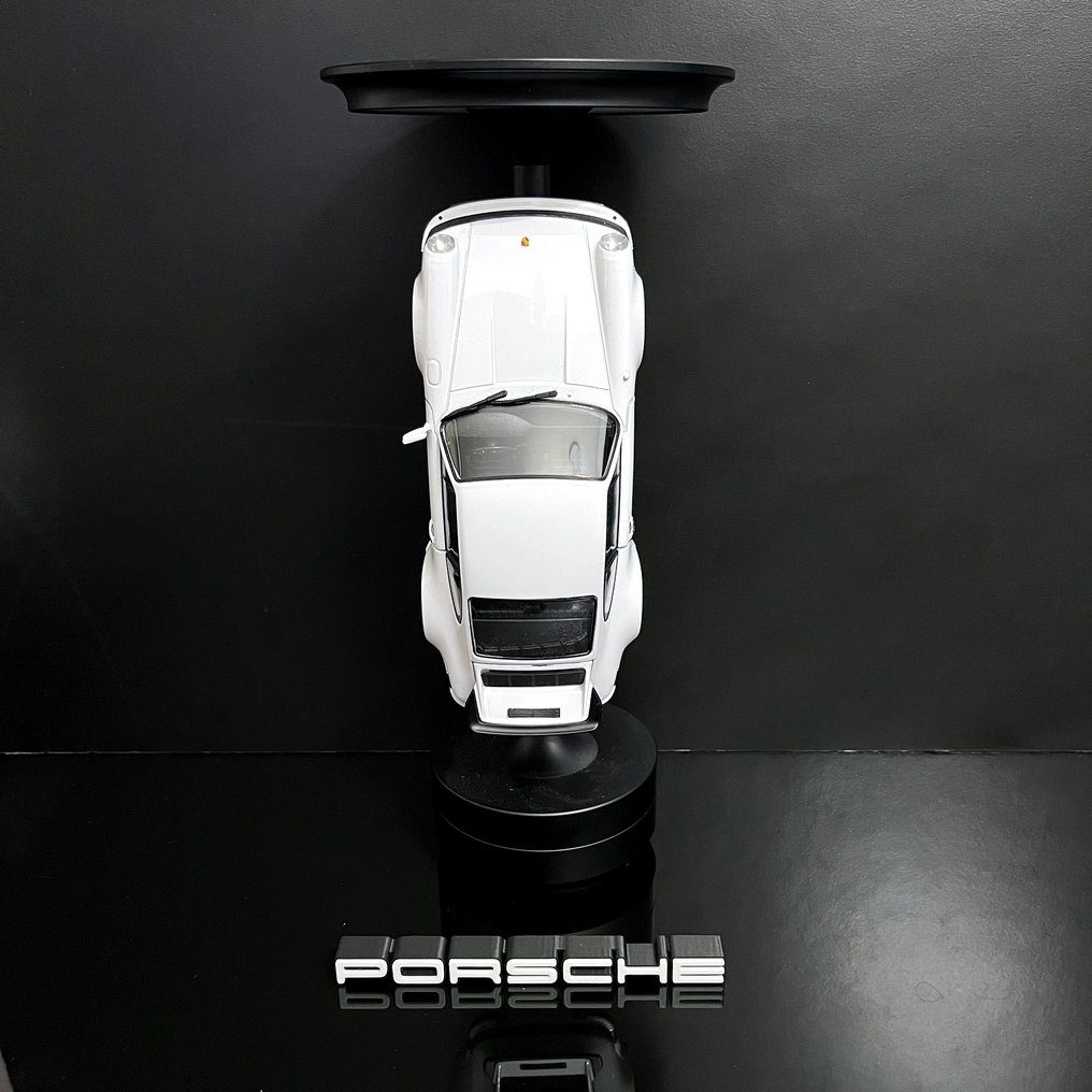 Wireless Table Lamp - Porsche - 911 Turbo 3.0 1974 White #3.2