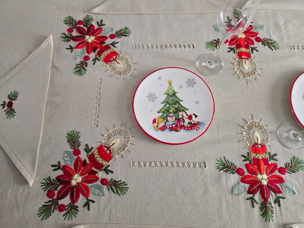 Tovaglia Natalizia ricamata a mano in canapa di lino Natale ecrù color 6 posti tablecloth christmas - Duk - 175 cm - 130 cm #1.0