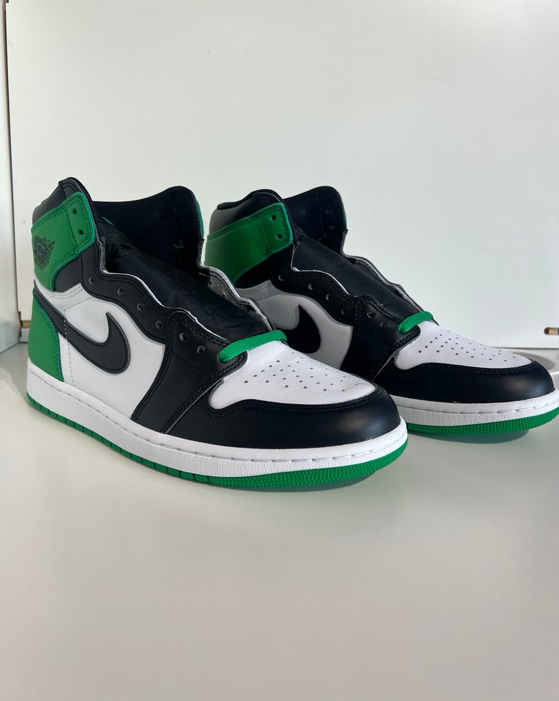 Nike - Air Jordan 1 High - Lenkkarit - Koko: EU 44 - Uudet lapulliset #1.0