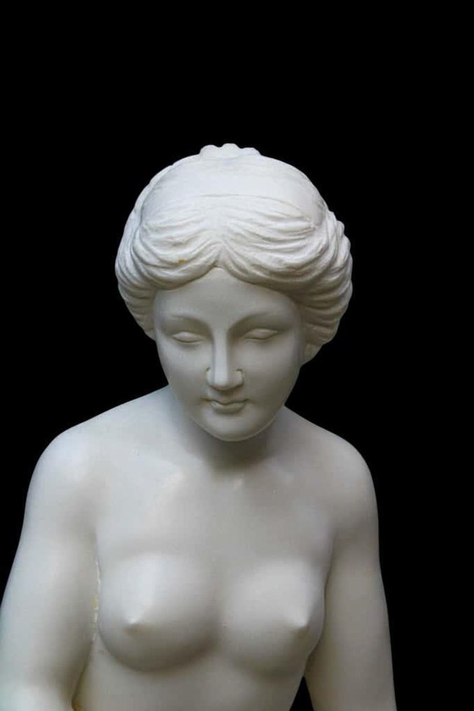 Dal modello di Etienne-Maurice Falconet (c.a. 1900') - Statue, Baigneuse - 107 cm - Carrara-marmor #4.3