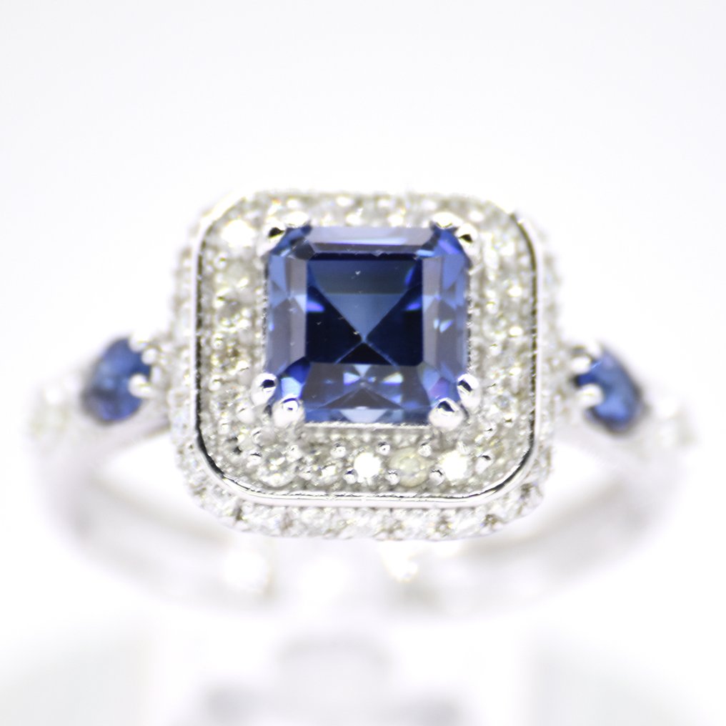 Nincs minimálár - Gyűrű - 18 kt. Fehér arany - 3.00ct. tw. Gyémánt (Természetes) - Zafír - Queen Sapphire #4.3