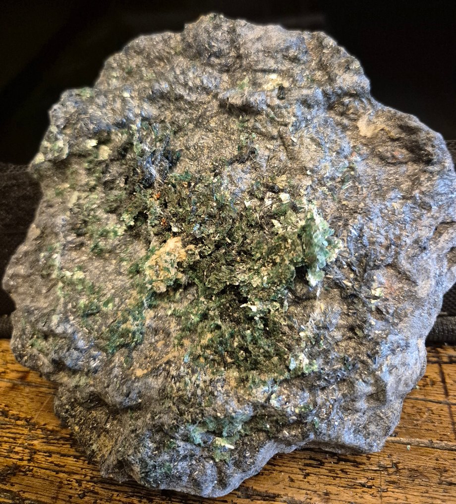 莫斯科石 Fuxite 水晶- 1.17 kg - (2) #1.0