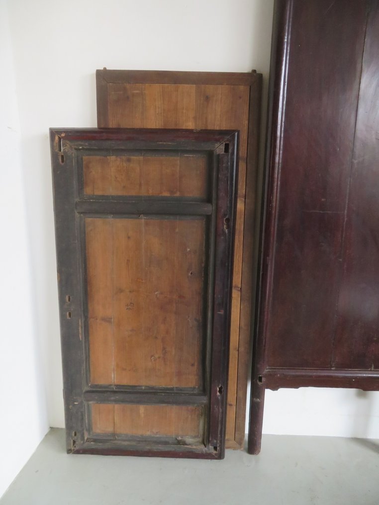 Ντουλάπι - Ξύλο - Κίνα - Δυνατή παράδοση. #3.2