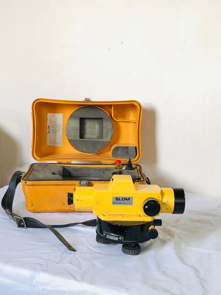 Θεοδόλιχος - 1980 - Ιαπωνία - SLOM SNA24 scientifique , industriel , optique , typographique #1.0