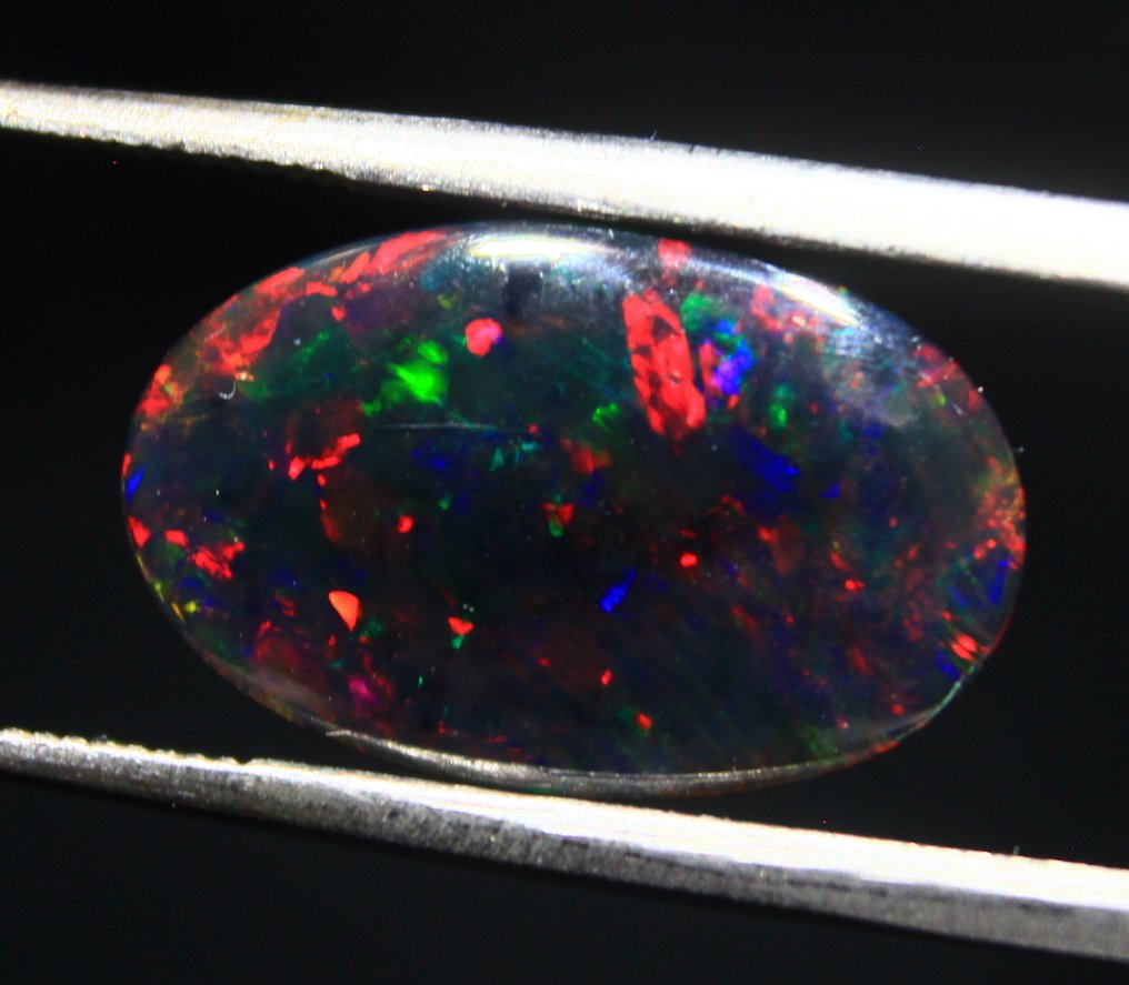 免运费  Ct. 3.60  天然埃塞俄比亚黑欧泊 弧面形 - 高度: 15 mm - 闊度: 10 mm- 0.72 g #2.1