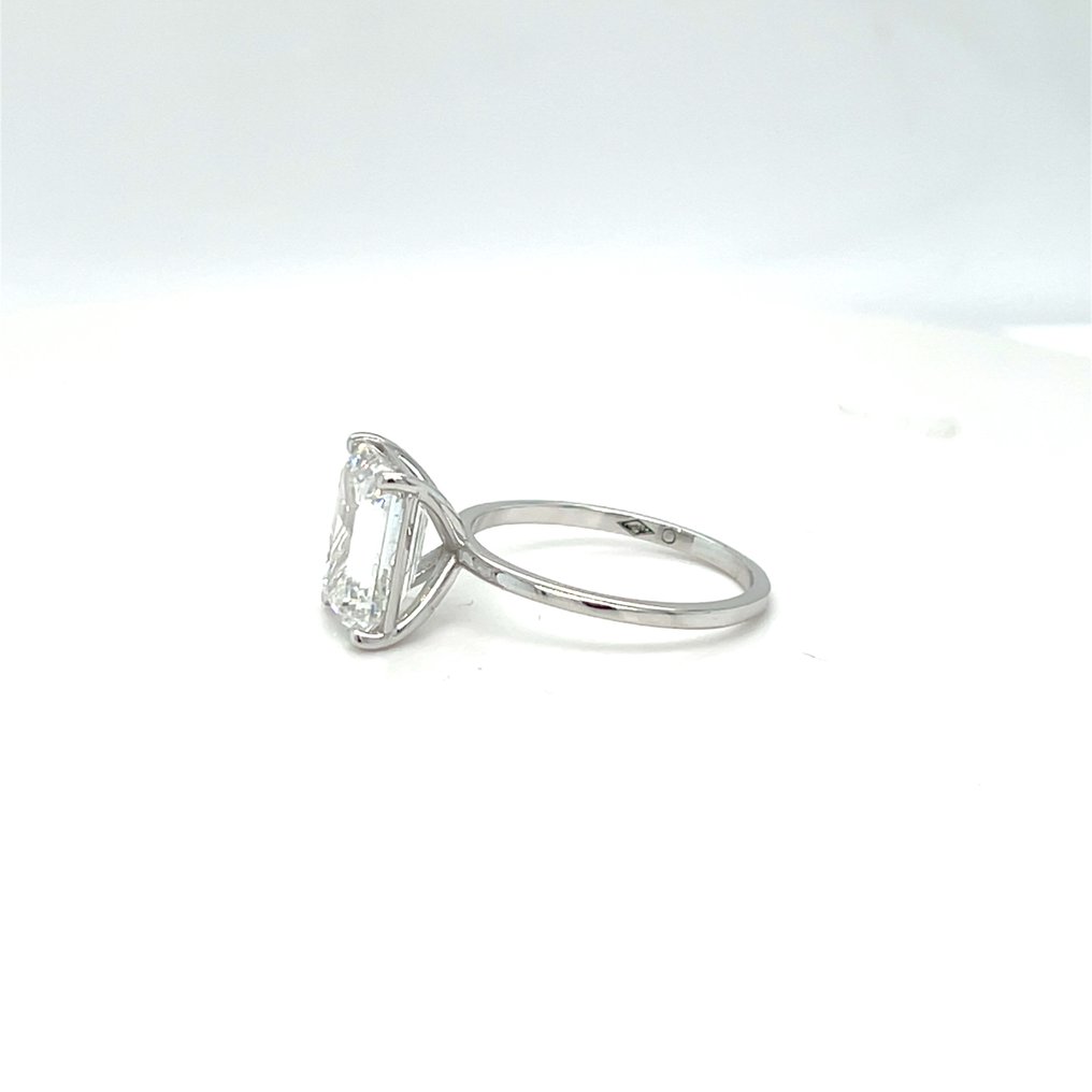 Ingen reservasjonspris - Ring - 14 karat Hvitt gull - 5.00ct. tw. Diamant (Lab-dyrket) #4.3