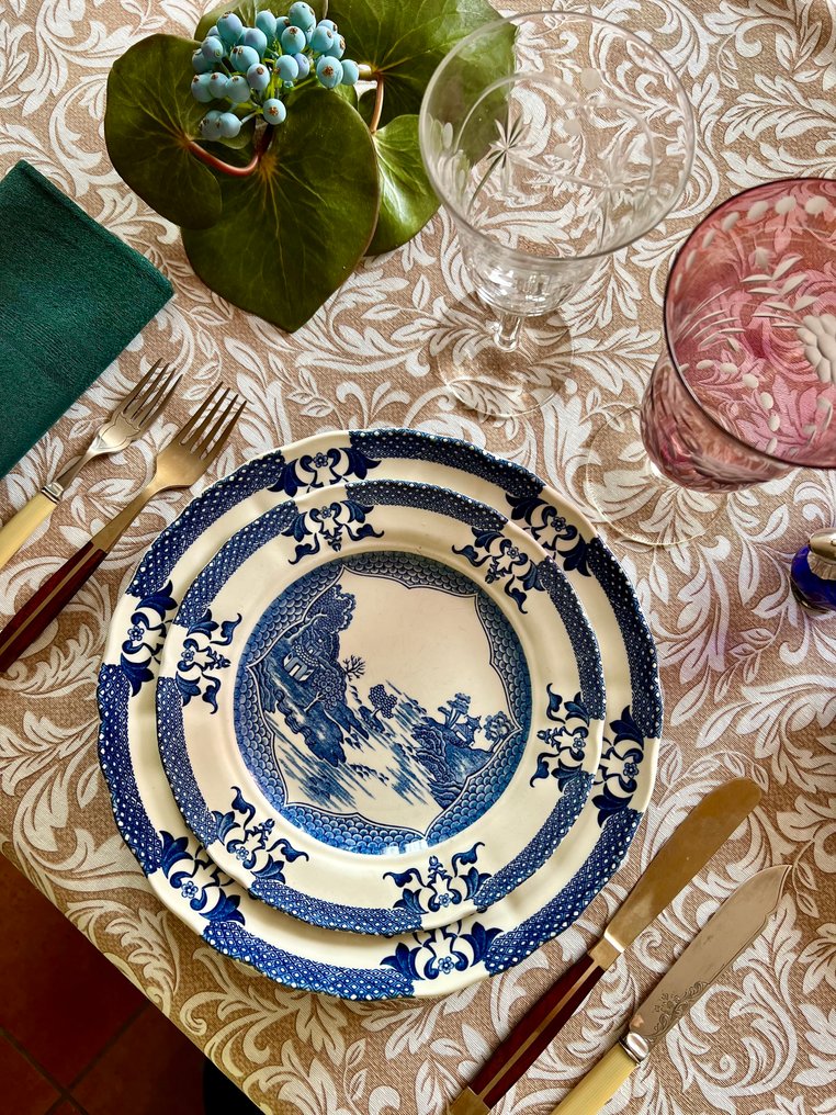 适用于宽大餐桌的带有雅典娜叶子图案的印花桌布，花卉装饰的亚麻绸。优雅的装饰风格。 - 桌布  - 270 cm - 180 cm #1.0