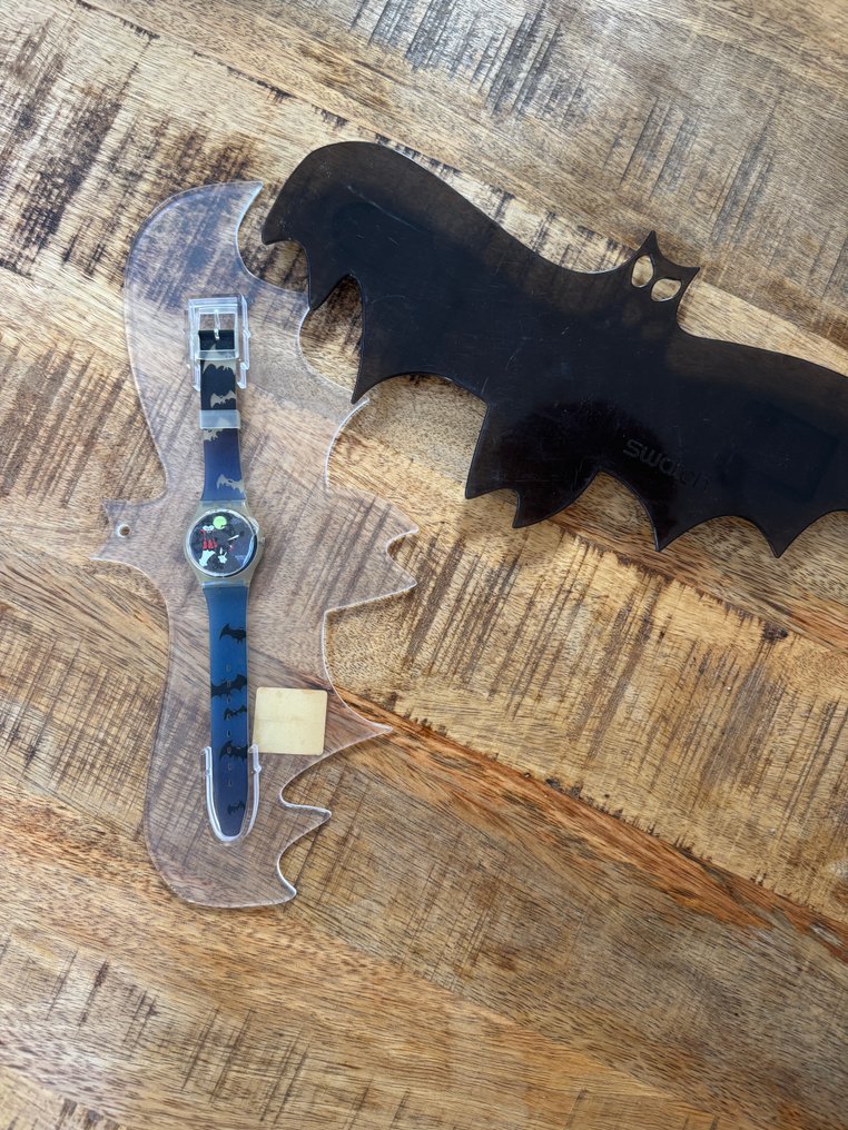Swatch - Halloween Special - ‘Batsknight’ – GK331 - 1 Watch - 1999 #1.0