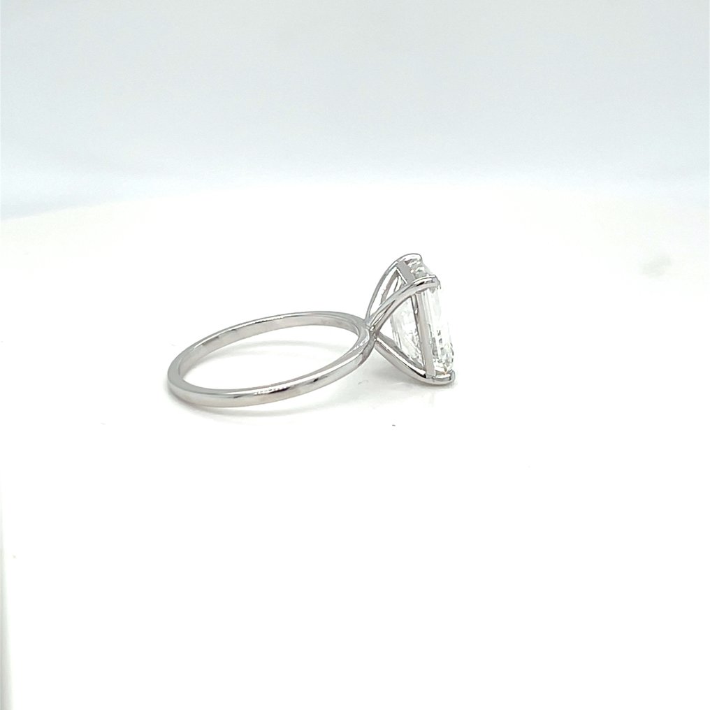 Ingen reservasjonspris - Ring - 14 karat Hvitt gull - 5.00ct. tw. Diamant (Lab-dyrket) #2.1
