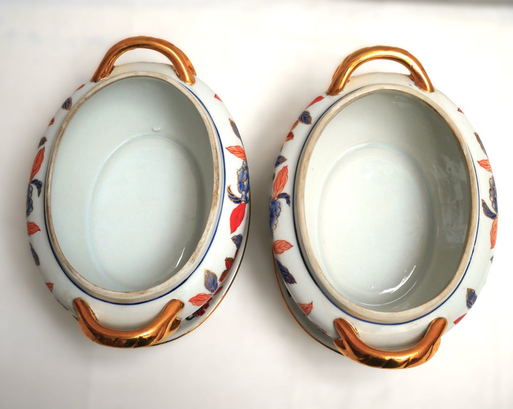 Terrin (2) - Porslin - handpainted #3.2