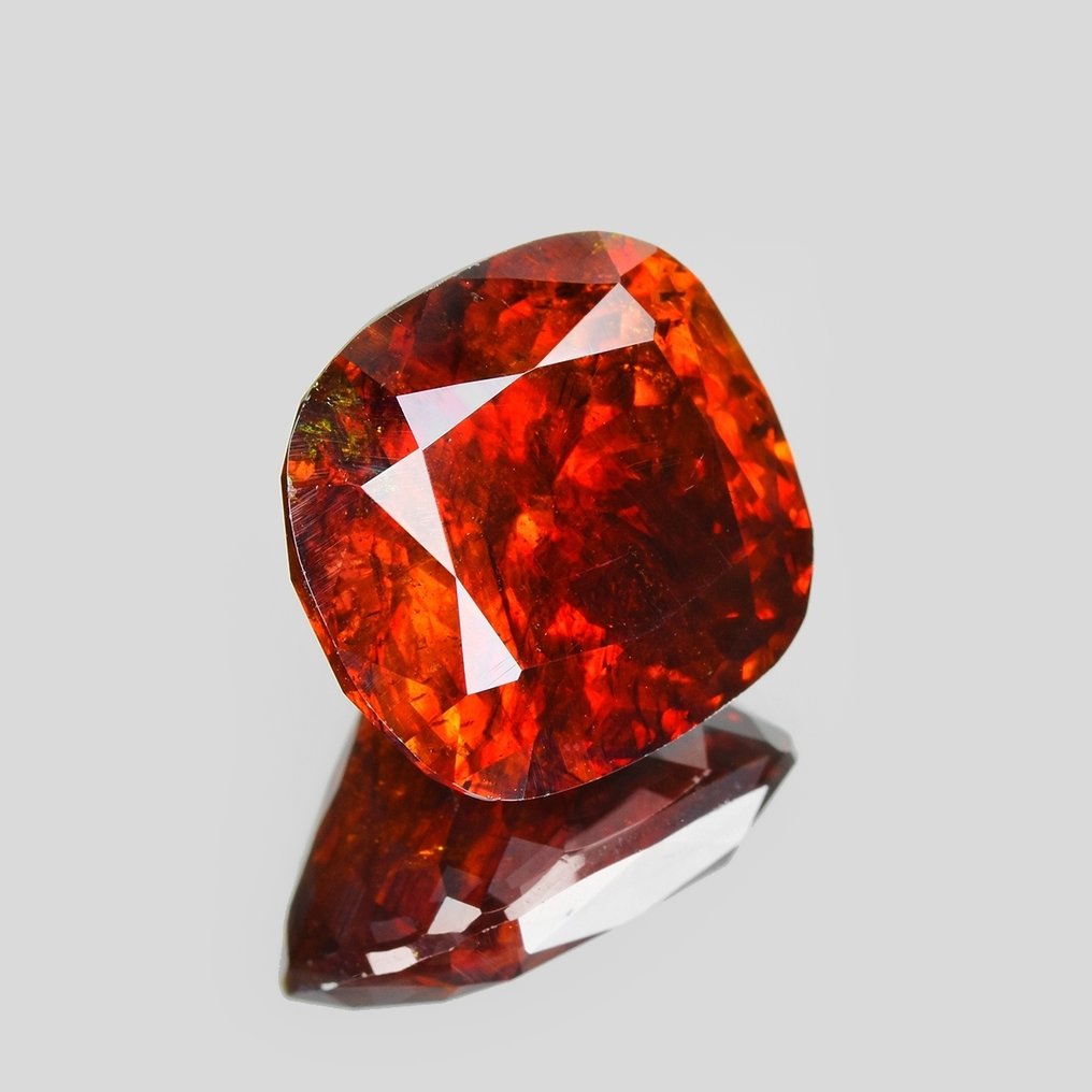 1 pcs Orange, Red Sphalerite - 16.72 ct - International Colored Gemstone Association (ICA GemLab) #1.0