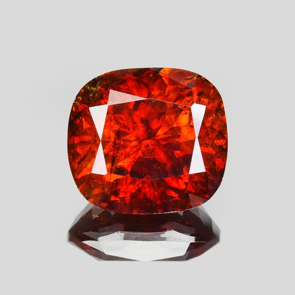1 pcs Orange, Red Sphalerite - 16.72 ct - International Colored Gemstone Association (ICA GemLab) #1.0