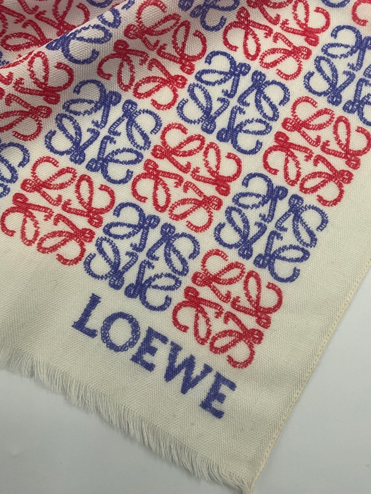 Loewe - 200/70cm laine/ sans étiquette - 围巾 #3.2