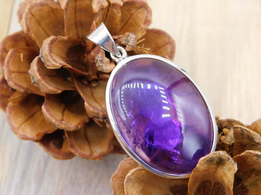 925纯银首饰，配以高品质紫水晶，独一无二的作品 - 高度: 40 mm - 闊度: 23 mm- 11.6 g - (1) #4.3