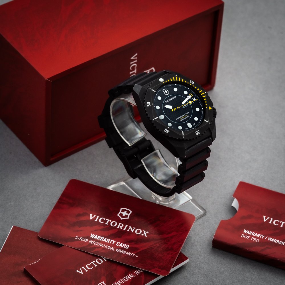 Victorinox - Dive Pro Titanium - 241997 - Men - 2020+ #3.2