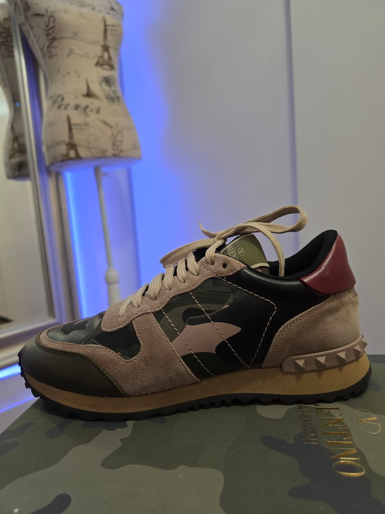 Valentino - Slippers - Size: EU 40 #1.0